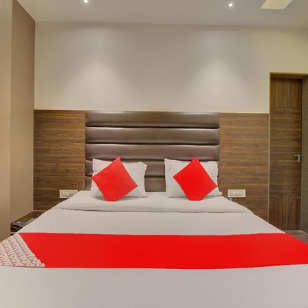 Oyo 35844 Hotel Lotus Residency Sāngli 외부 사진