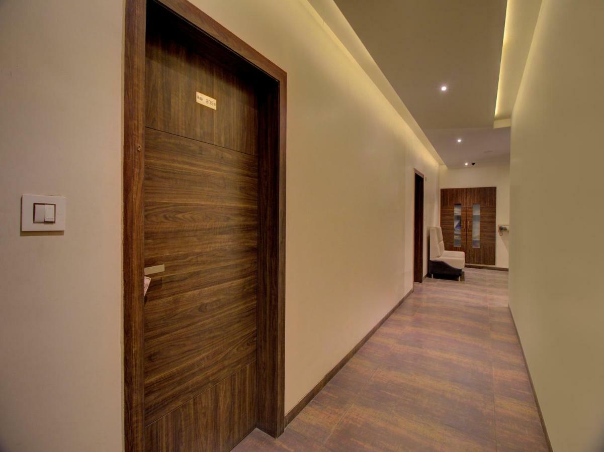 Oyo 35844 Hotel Lotus Residency Sāngli 외부 사진